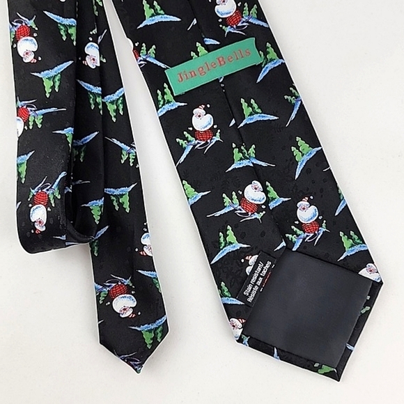 Jingle Bells Men's Novelty Christmas Tie Santa Skiing Trees 100%  Polyester - Picture 4 of 7